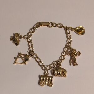 Vintage Western Charm Bracelet Solid Copper Gold-Tone Finish, Covered Wagon Hat‎
